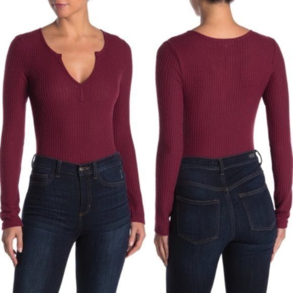 Socialite Tops - Socialite Bodysuit L NWT Waffle Knit Split V-neck Maroon Warm Fall Winter Cozy